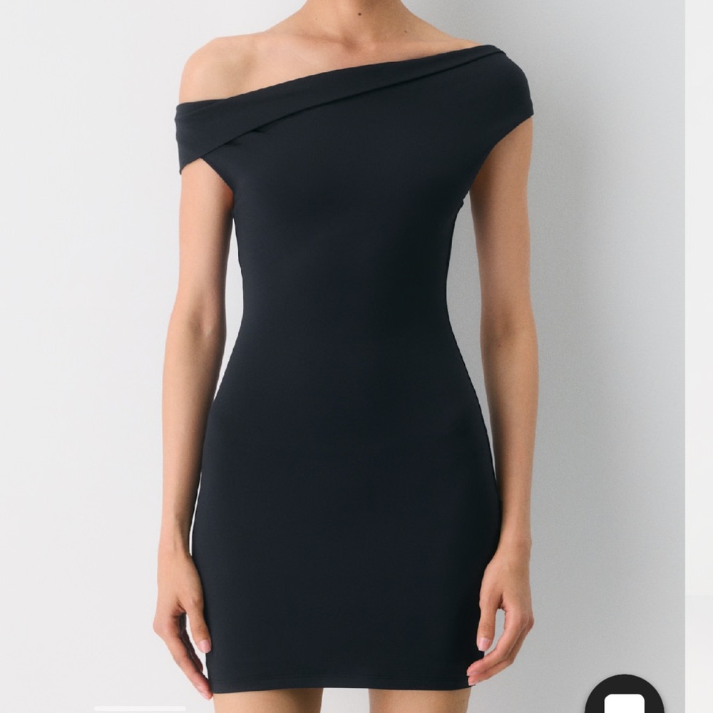 Aritzia One Shoulder Black Dress